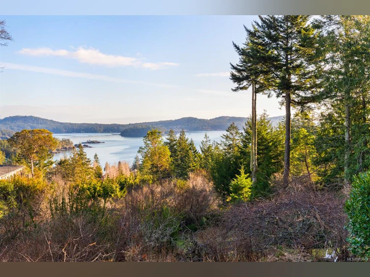 240 Becher Bay Road, Sooke, BC, V9Z 1B7 - 2