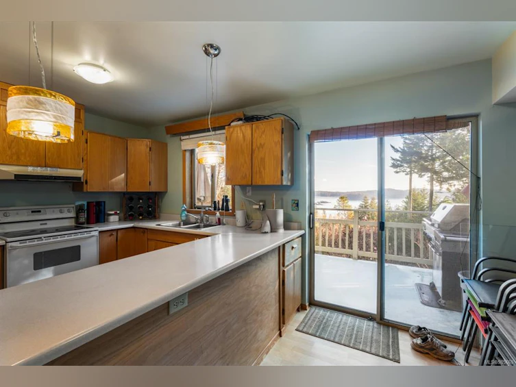 240 Becher Bay Road, Sooke, BC, V9Z 1B7 - 11