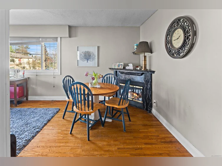 2023 Fernwood Road, Victoria, BC, V8T 2Y8 - 31