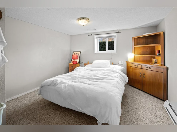 2023 Fernwood Road, Victoria, BC, V8T 2Y8 - 54