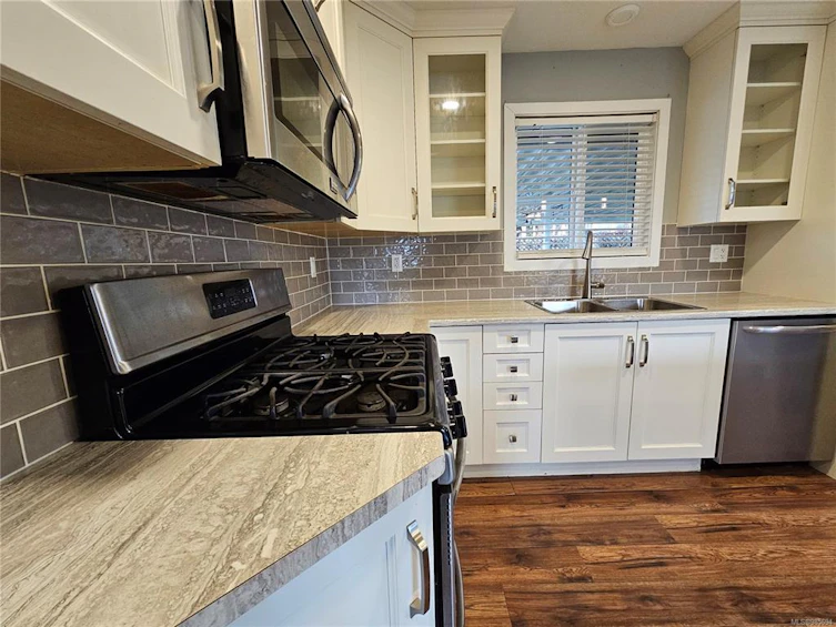 4199 Glenside Road, Port Alberni, BC, V9Y 5X2 - 9