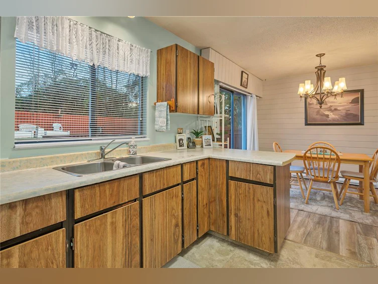 535 Charstate Drive, Campbell River, BC, V9W 6J5 - 11