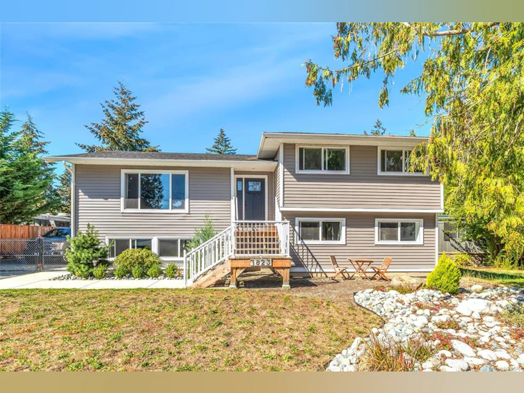 1823 Woobank Road, Nanaimo, BC, V9X 1G8 - 2