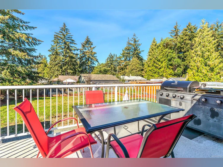 1823 Woobank Road, Nanaimo, BC, V9X 1G8 - 5