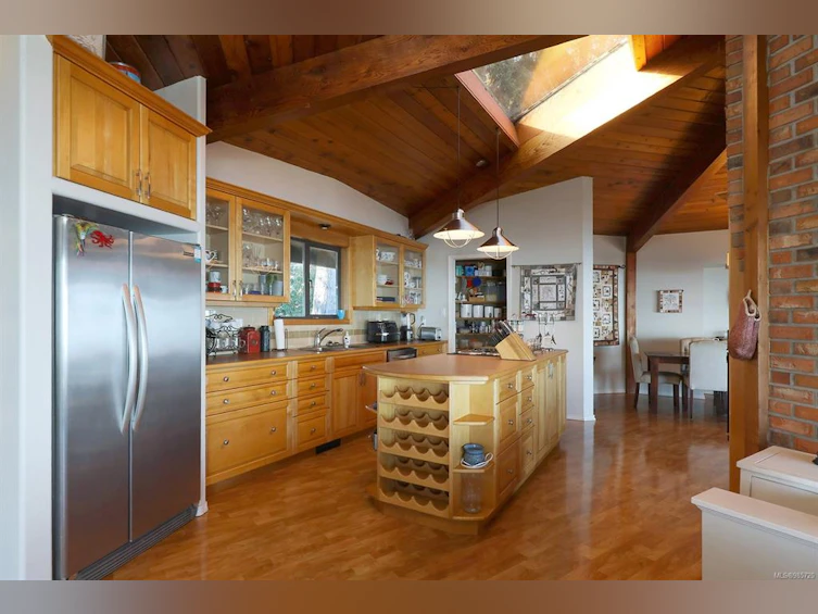 4662 Kilmarnock Drive, Courtenay, BC, V9N 9S7 - 4