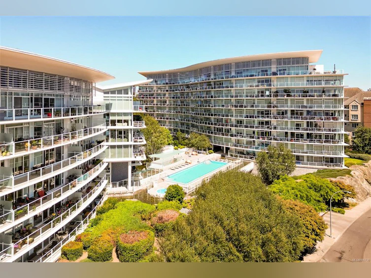 103-66 Songhees Road, Victoria, BC, V9A 7M6 - 4