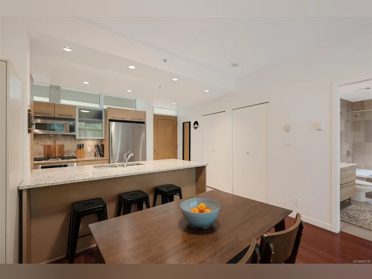 103-66 Songhees Road, Victoria, BC, V9A 7M6 - 13