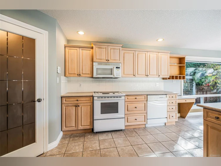 1214 Turnberry Place, French Creek, BC, V9P 2W3 - 19