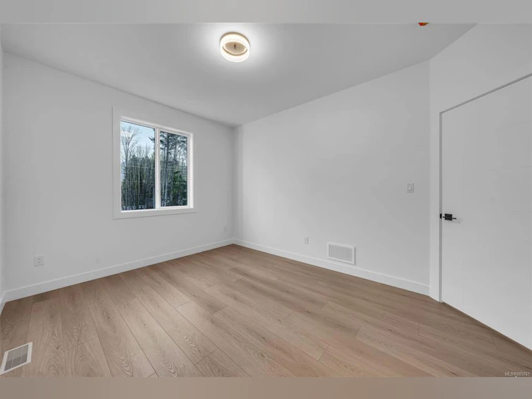 A-110 Plante Crescent, Lake Cowichan, BC, V0R 2G0 - 25