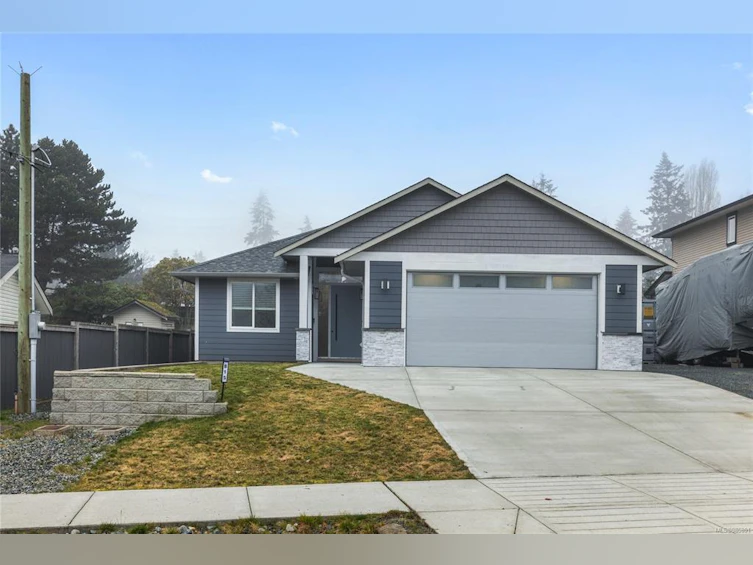815 Douglas Avenue, Nanaimo, BC, V9R 4M9 - 33