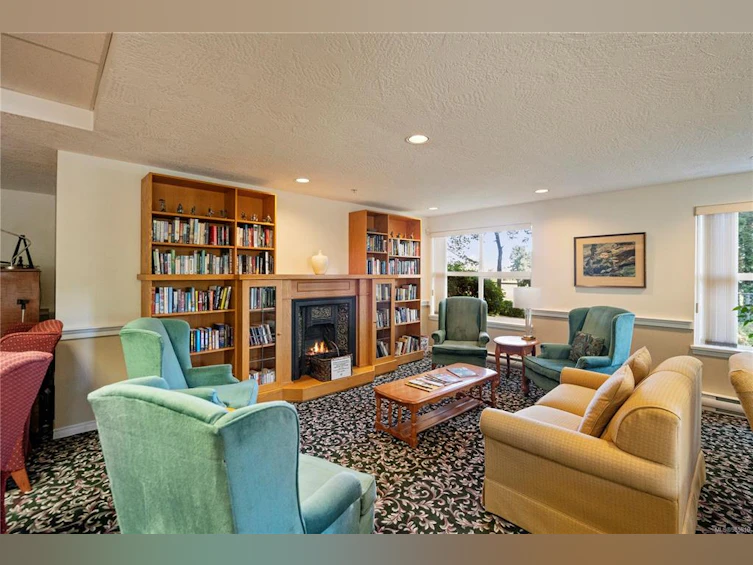 115-1485 Garnet Road, Saanich, BC, V8P 5T5 - 15