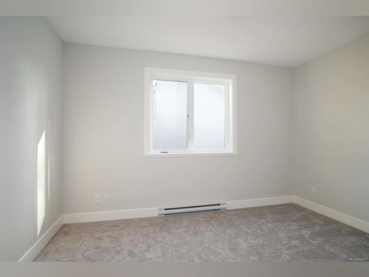 2271 Adela Place, Sidney, BC, V8L 1R1 - 18