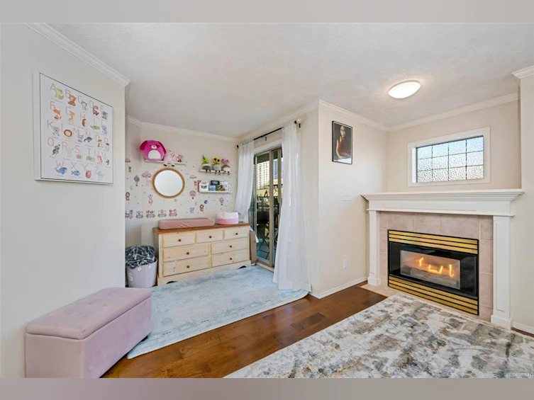 304-1025 Meares Street, Victoria, BC, V8V 3J7 - 17