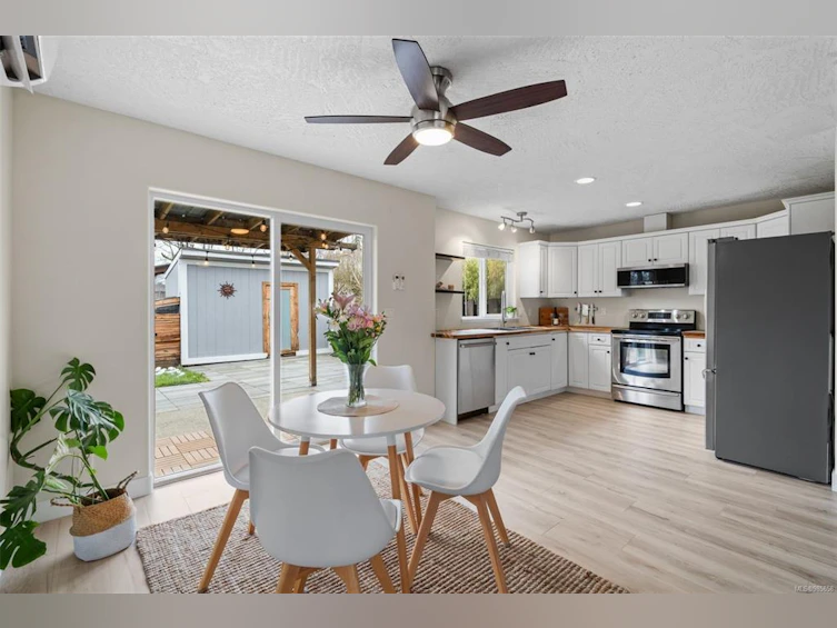 3270 Moorfield Road, Duncan, BC, V9L 4A9 - 9
