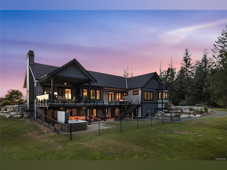 2725 Monte Vista Drive, Qualicum Beach, BC, V9K 1V1 - 2