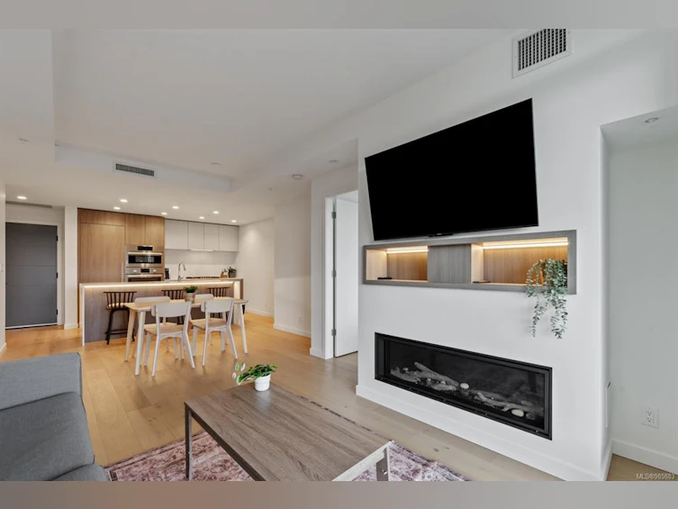 1012-2000 Hannington Road, Langford, BC, V9B 6R6 - 9