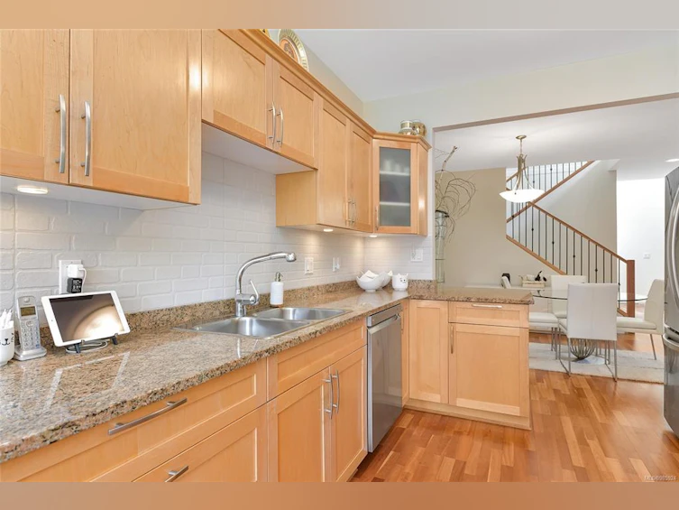 12-974 Sutcliffe Road, Saanich, BC, V8Y 1M8 - 13