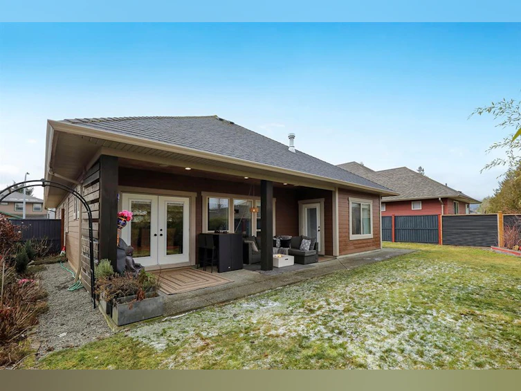 2664 Grizedale Avenue, Cumberland, BC, V0R 1S0 - 32