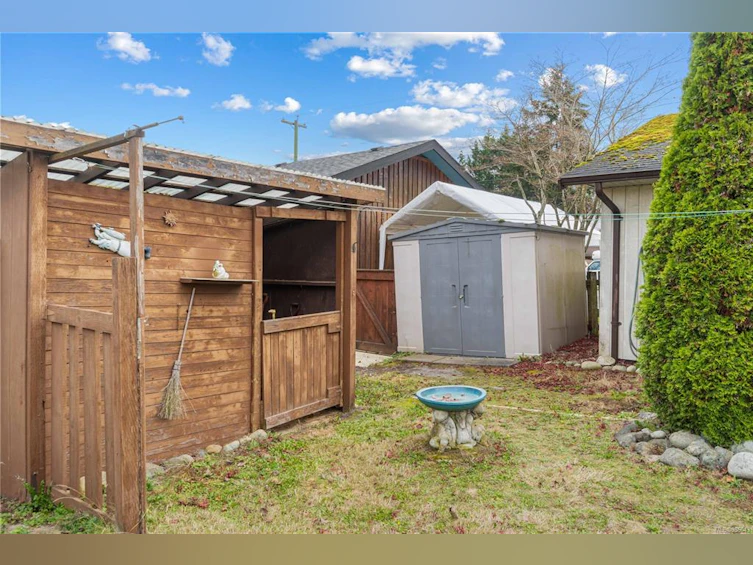 717 Nanoose Avenue, Parksville, BC, V9P 1E9 - 25