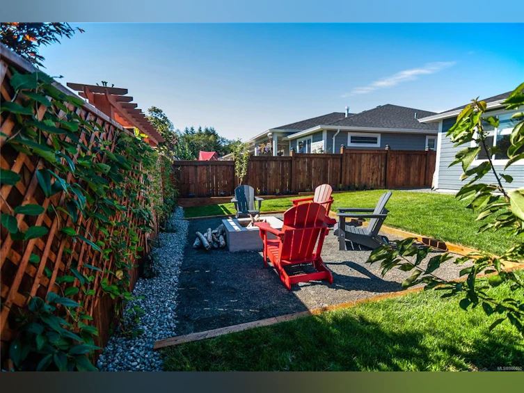 37-200 Nikola Road, Campbell River, BC, V9W 6H9 - 38