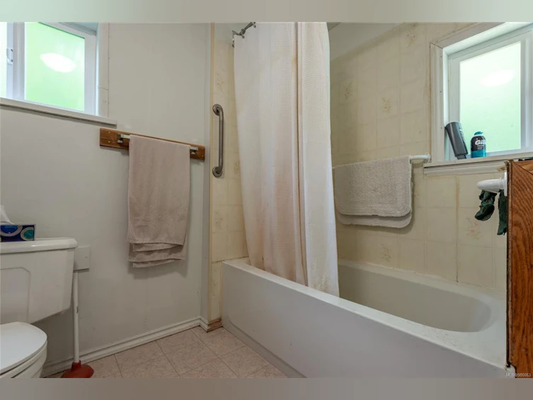 985 Maple Road, Campbell River, BC, V9W 3E9 - 12