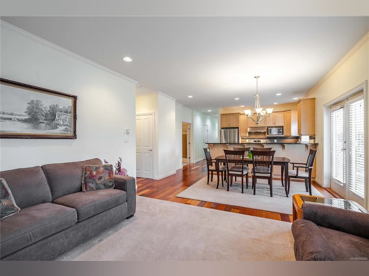 6-9625 Fifth Street, Sidney, BC, V8L 2W7 - 8