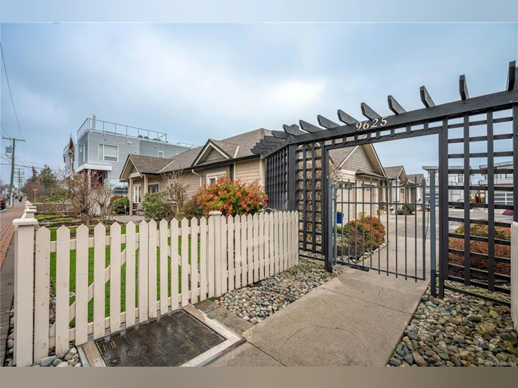 6-9625 Fifth Street, Sidney, BC, V8L 2W7 - 51