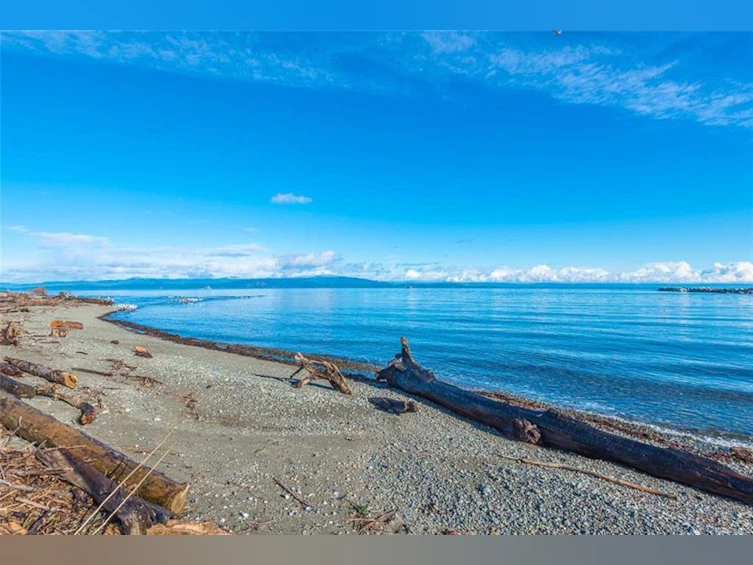 1566 Admiral Tryon Boulevard, French Creek, BC, V9P 1Y3 - 2