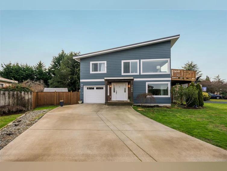 1566 Admiral Tryon Boulevard, French Creek, BC, V9P 1Y3 - 12