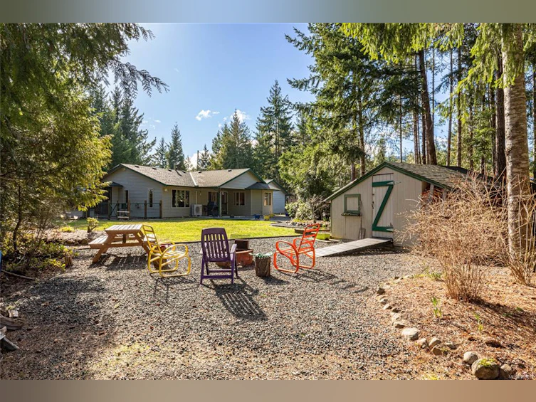 1873 Galvin Place, Qualicum Beach, BC, V9K 2V3 - 11