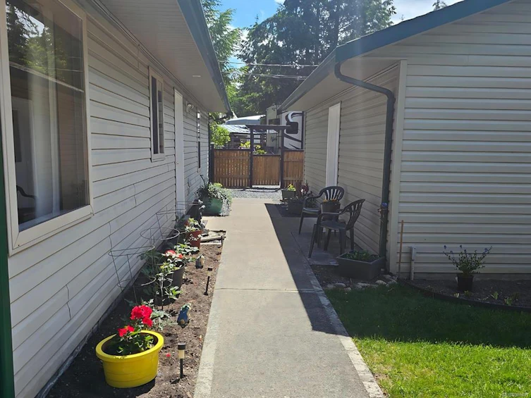 1873 Galvin Place, Qualicum Beach, BC, V9K 2V3 - 31
