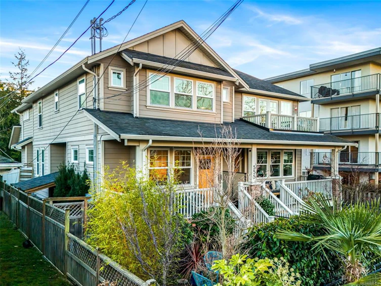 1-555 Niagara Street, Victoria, BC, V8V 1H2 - 3