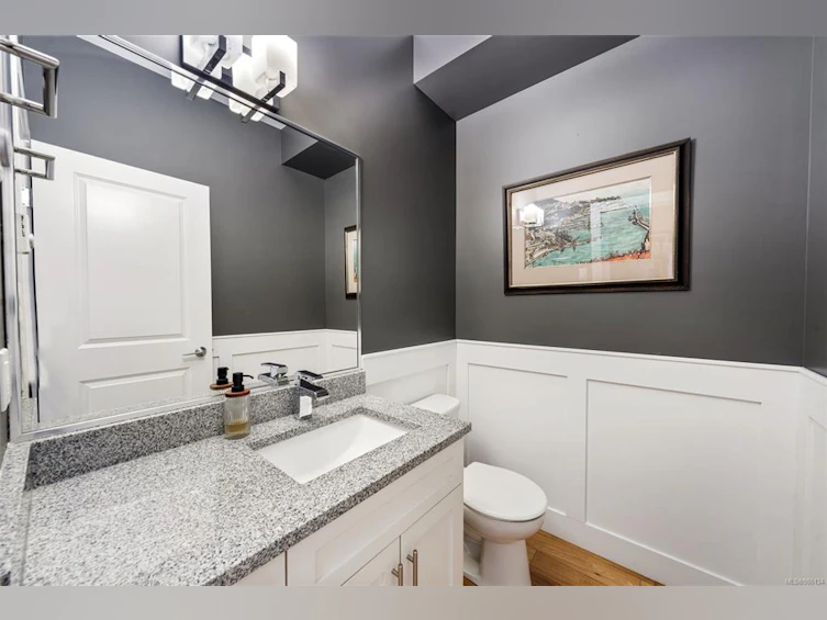 1-555 Niagara Street, Victoria, BC, V8V 1H2 - 24