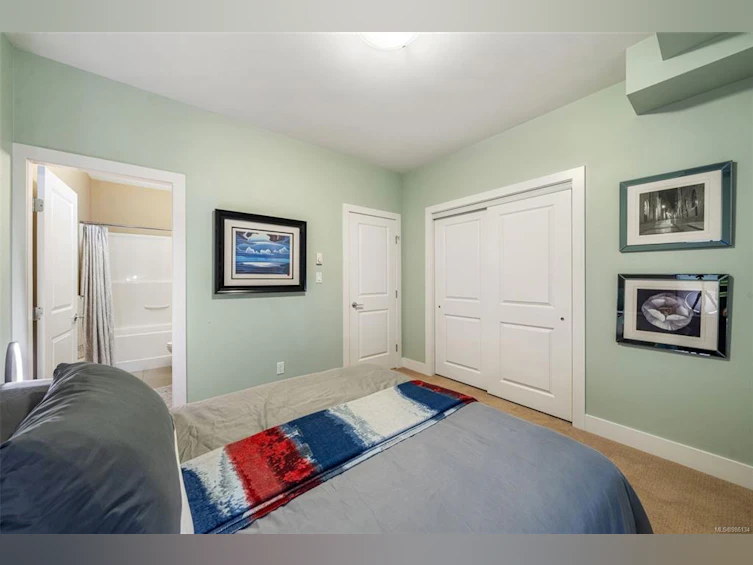 1-555 Niagara Street, Victoria, BC, V8V 1H2 - 38