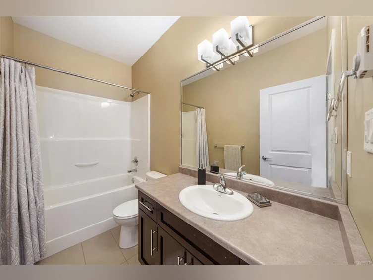1-555 Niagara Street, Victoria, BC, V8V 1H2 - 40