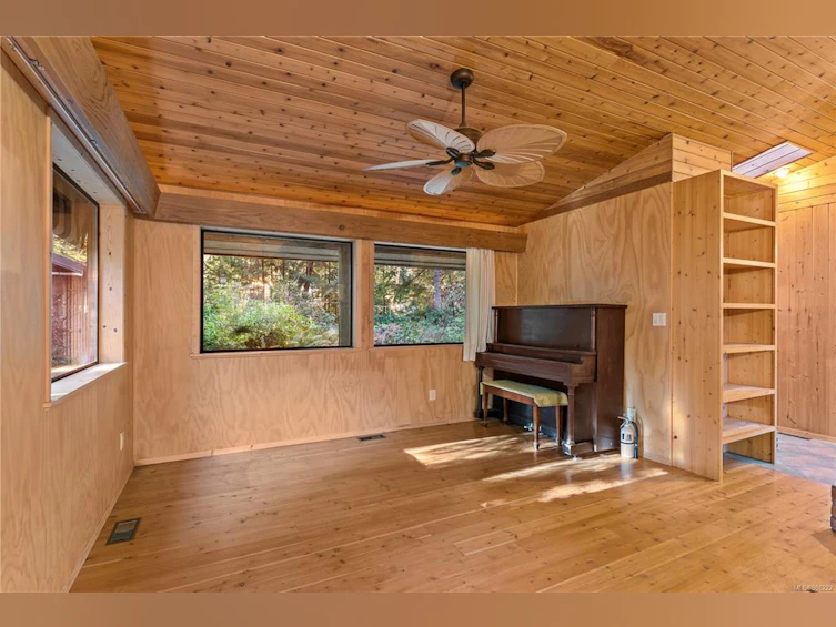 950 Carmen Crescent, Gabriola Island, BC, V0R 1X2 - 15