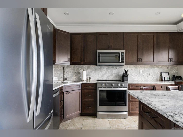9A-1000 Sookepoint Place, Sooke, BC, V9Z 1N8 - 16