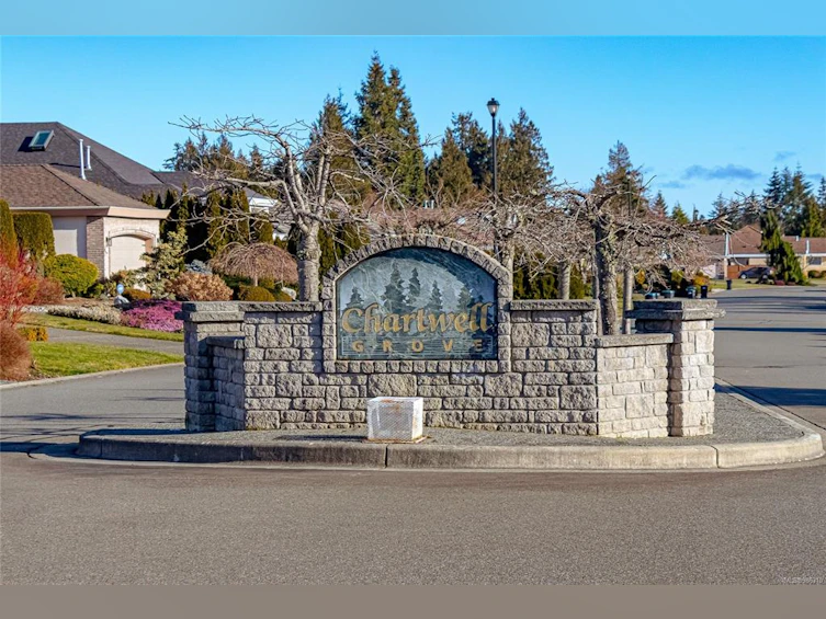 1110 Ormonde Road, Qualicum Beach, BC, V9K 2P2 - 11