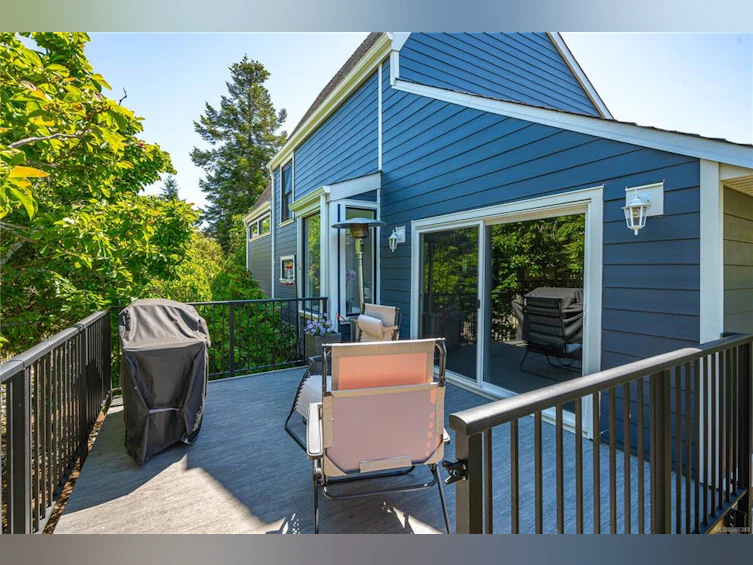 4020 Travis Place, Saanich, BC, V8X 4A8 - 28