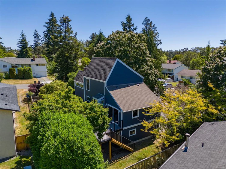 4020 Travis Place, Saanich, BC, V8X 4A8 - 51