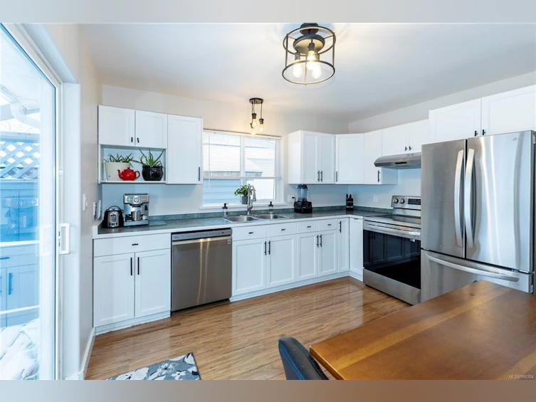 375 S Mcphedran Road, Campbell River, BC, V9W 6B2 - 14