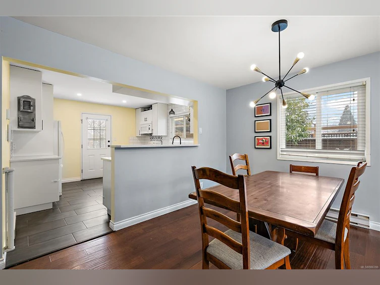 7960 Lochside Drive, Central Saanich, BC, V8M 1V6 - 5