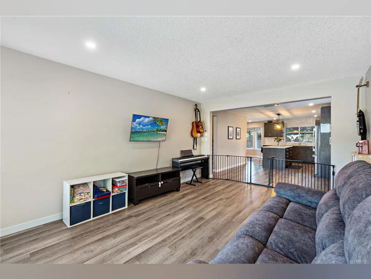 675 Foster Drive, Parksville, BC, V9P 1A8 - 26