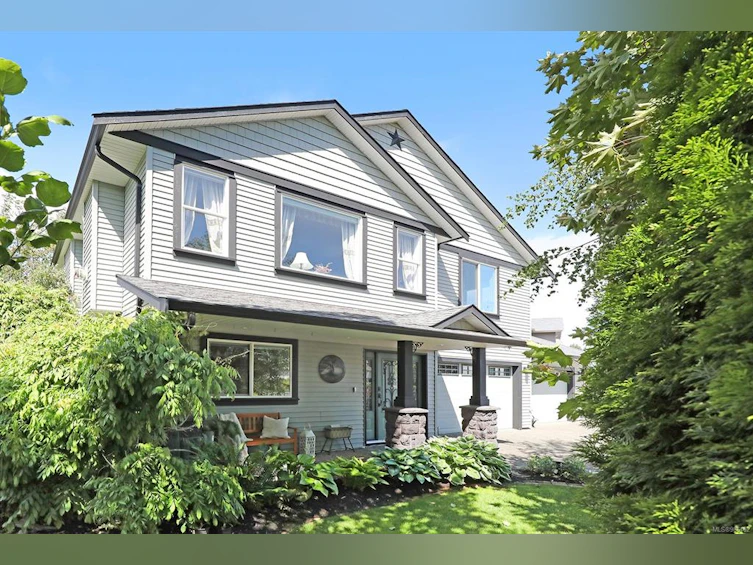 685 Lancaster Way, Comox, BC, V9M 4J3 - 13