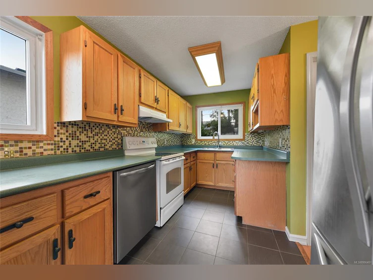 3030 Glen Lake Road, Langford, BC, V9B 4B4 - 12