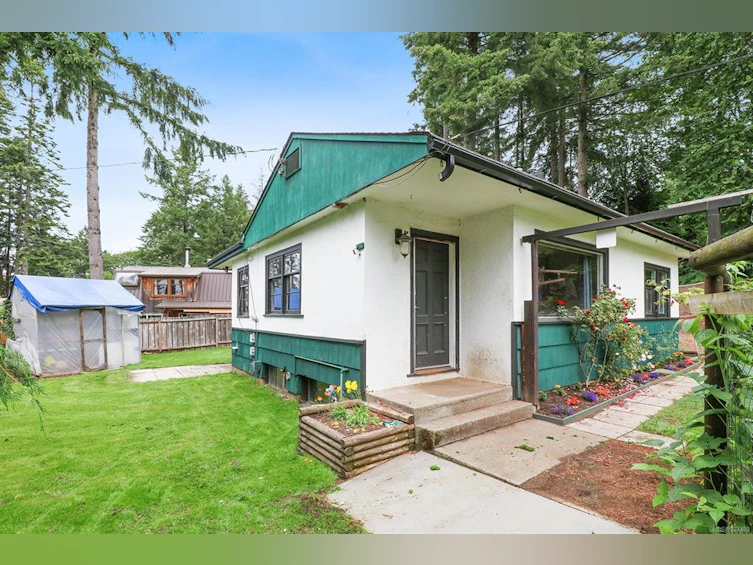 1568 E 10th Street, Courtenay, BC, V9N 7Z2 - 6