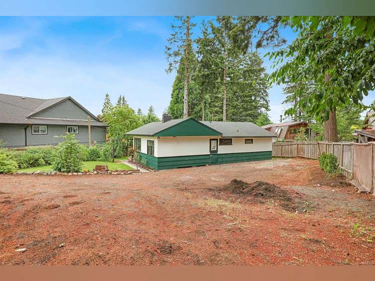 1568 E 10th Street, Courtenay, BC, V9N 7Z2 - 11