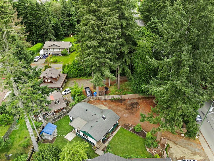 1568 E 10th Street, Courtenay, BC, V9N 7Z2 - 13