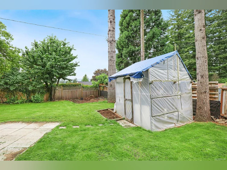 1568 E 10th Street, Courtenay, BC, V9N 7Z2 - 15