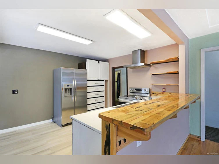 1568 E 10th Street, Courtenay, BC, V9N 7Z2 - 32